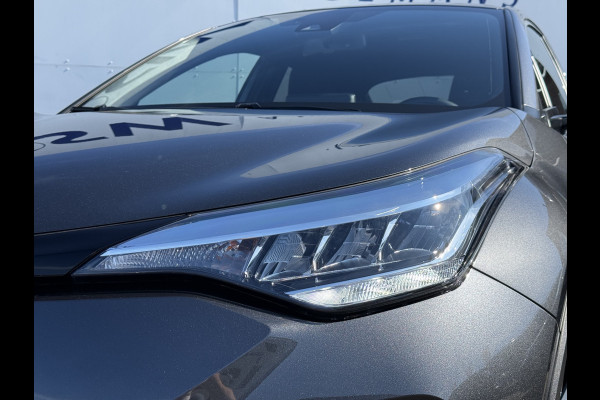 Toyota C-HR 1.8 Hybrid Team D | ACC | CarPlay | Camera | Keyless | 18 inch
