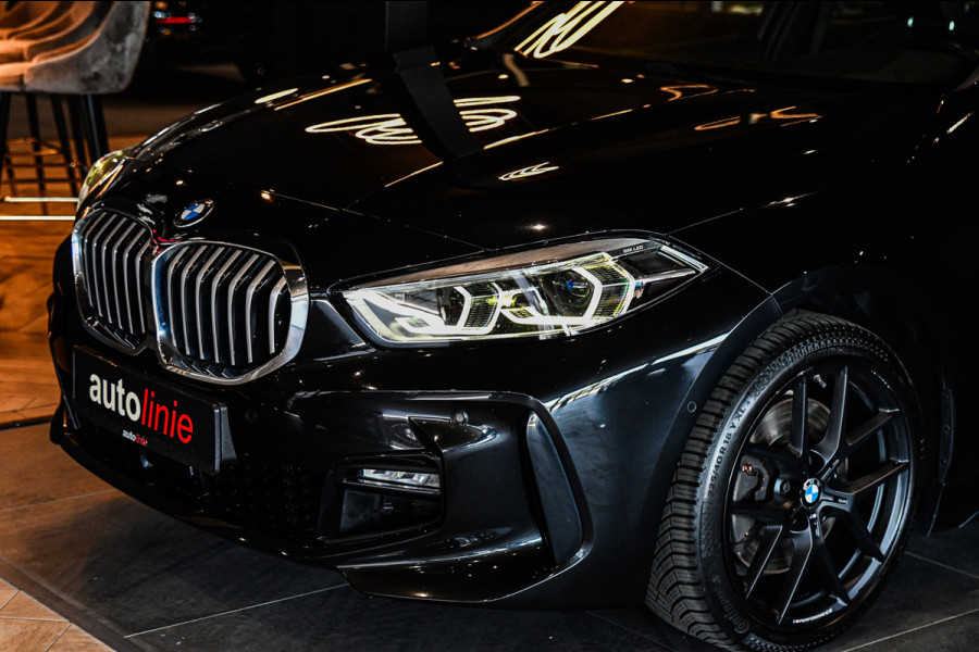 BMW 1-serie 120i M-Sport, Pano, Led, Sfeer, Virtual, Leder, Camera!