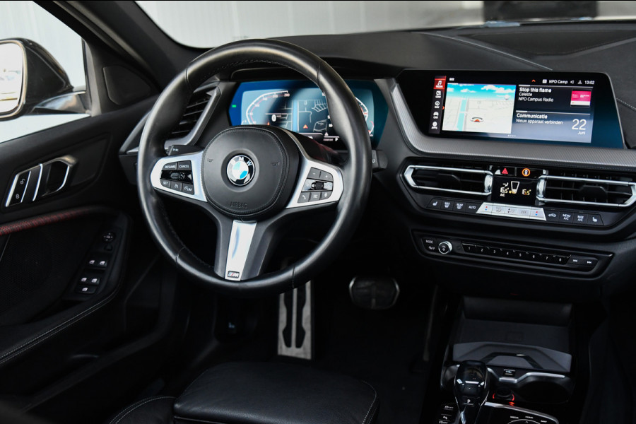 BMW 1-serie 120i M-Sport, Pano, Led, Sfeer, Virtual, Leder, Camera!