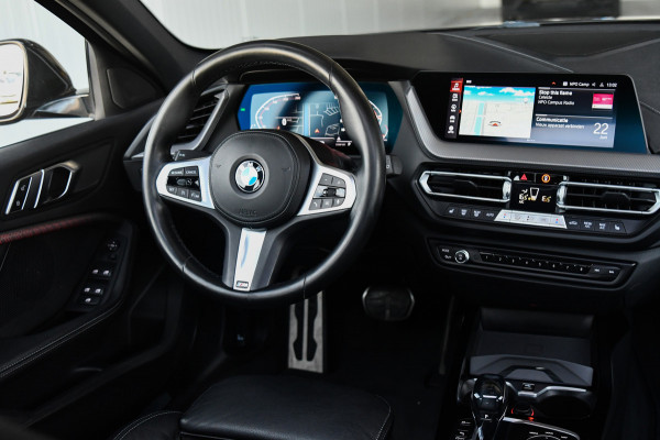 BMW 1-serie 120i M-Sport, Pano, Led, Sfeer, Virtual, Leder, Camera!
