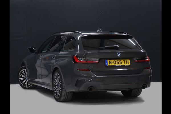 BMW 3 Serie Touring 330e xDrive M Sport [SCHUIFKANTELDAK, TREKHAAK, APPLE CARPLAY, ANDROID, CAMERA, STOELVERWARMING, PDC V+A, CRUISE, CLIMATE 3-ZONE, LASERLICHT, HIFI AUDIO, COMFORT ACCESS, DIGITAL DASH, ELEKTRISCHE ACHTERKLEP, NIE