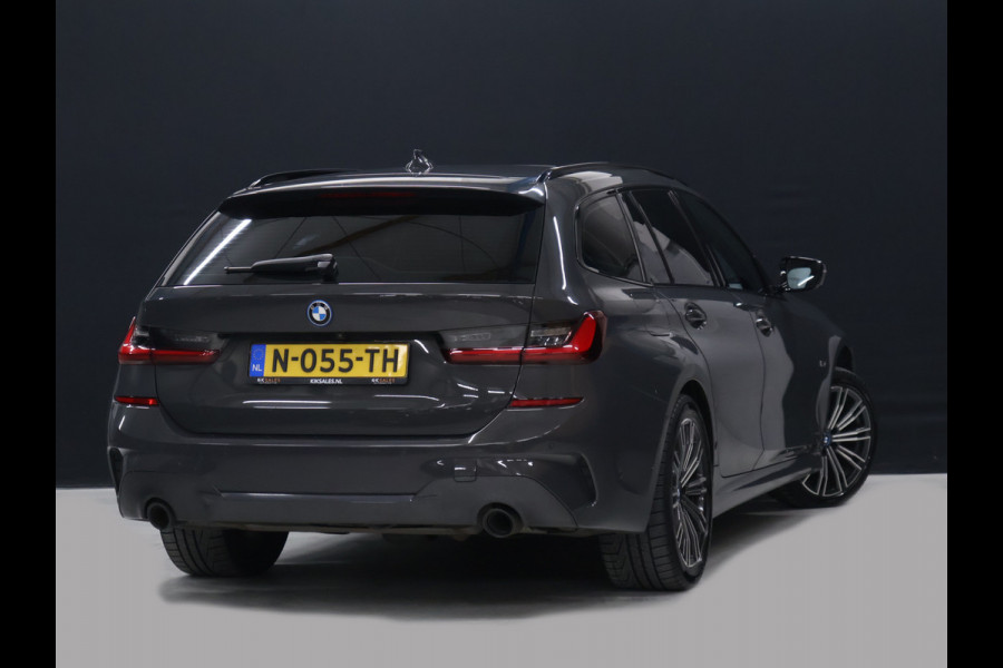 BMW 3 Serie Touring 330e xDrive M Sport [SCHUIFKANTELDAK, TREKHAAK, APPLE CARPLAY, ANDROID, CAMERA, STOELVERWARMING, PDC V+A, CRUISE, CLIMATE 3-ZONE, LASERLICHT, HIFI AUDIO, COMFORT ACCESS, DIGITAL DASH, ELEKTRISCHE ACHTERKLEP, NIE