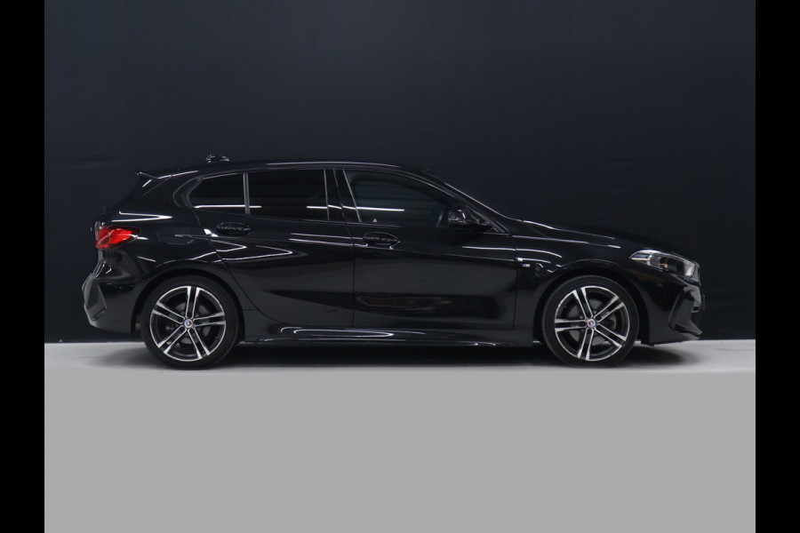 BMW 1-serie 118i Business Edition [M SPORT, APPLE CARPLAY, ANDROID, CAMERA, PDC V+A, CRUISE, CLIMATE, HIFI AUDIO, DIGITAL DASH, LED KOPLAMPEN, NIEUWSTAAT]