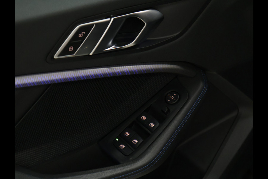 BMW 1-serie 118i Business Edition [M SPORT, APPLE CARPLAY, ANDROID, CAMERA, PDC V+A, CRUISE, CLIMATE, HIFI AUDIO, DIGITAL DASH, LED KOPLAMPEN, NIEUWSTAAT]