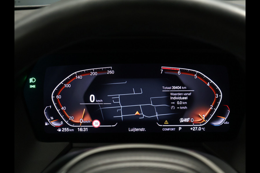 BMW 1-serie 118i Business Edition [M SPORT, APPLE CARPLAY, ANDROID, CAMERA, PDC V+A, CRUISE, CLIMATE, HIFI AUDIO, DIGITAL DASH, LED KOPLAMPEN, NIEUWSTAAT]
