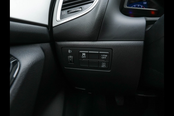 Mazda 3 2.2 SkyActiv-D 150 SkyLease *HEATED-COMFORTSEATS | NAVI-FULLMAP | DAB+ | PRIVACYGLASS | ECC | PDC | CRUISE | 18''ALU*