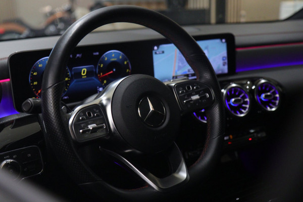 Mercedes-Benz CLA-Klasse 250 PANO/CARPLAY/CAM/MEM/NAVI/ACC/VOL