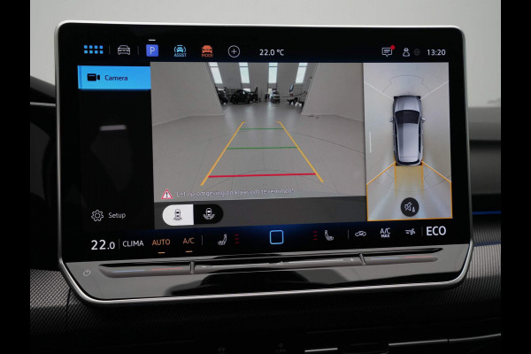 Volkswagen Golf GTE 1.5 TSI eHybrid 272pk DSG | Panoramadak | 360 camera | Stoelverwarming | Side assist / Demonstratieauto