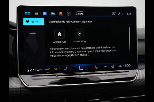 Volkswagen Golf GTE 1.5 TSI eHybrid 272pk DSG | Panoramadak | 360 camera | Stoelverwarming | Side assist / Demonstratieauto