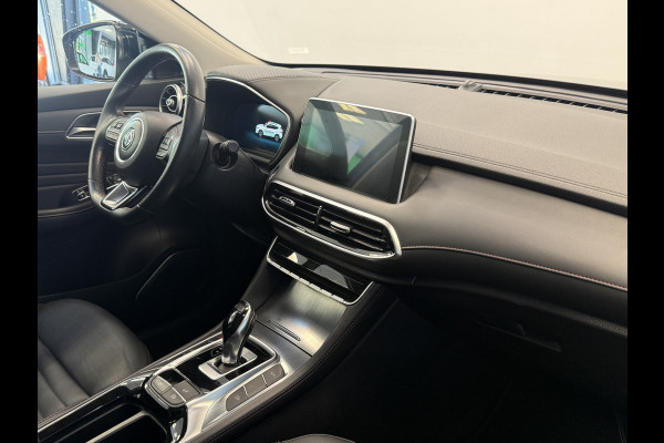 MG EHS 1.5 TGDI Luxury Panoramadak Leder Trekhaak