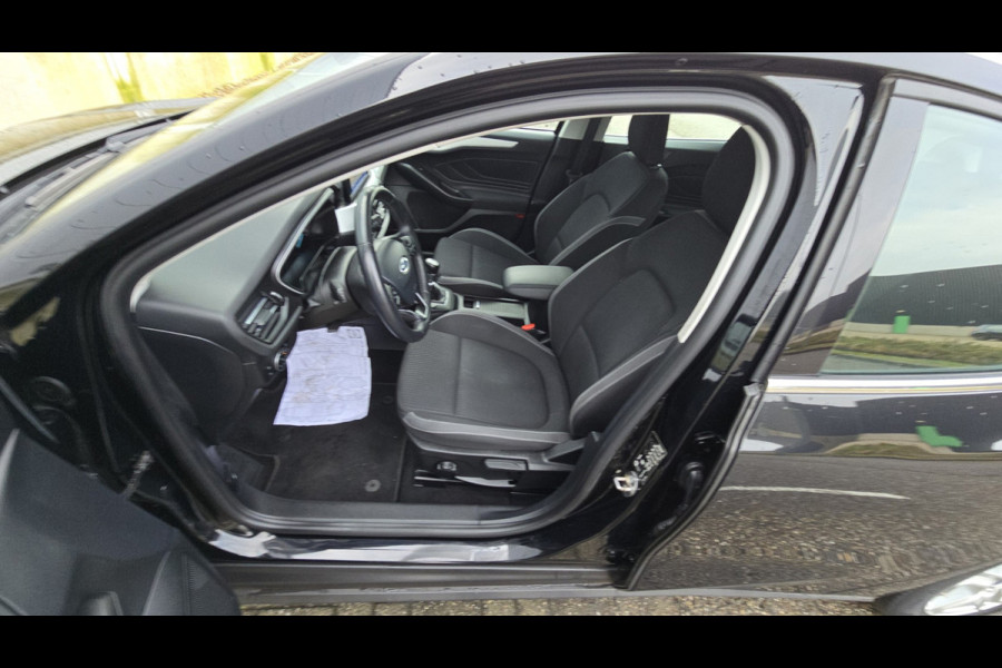 Ford FOCUS Wagon 1.0 EcoBoost Trend Edition Business