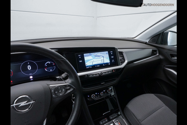 Opel Grandland 1.2 Turbo Edition Sport (TREKHAAK,ACHTERUITRIJCAMERA,APPLE CARPLAY,ADAPTIVE CRUISE,DIGI,CLIMATE,TOPCONDITIE)