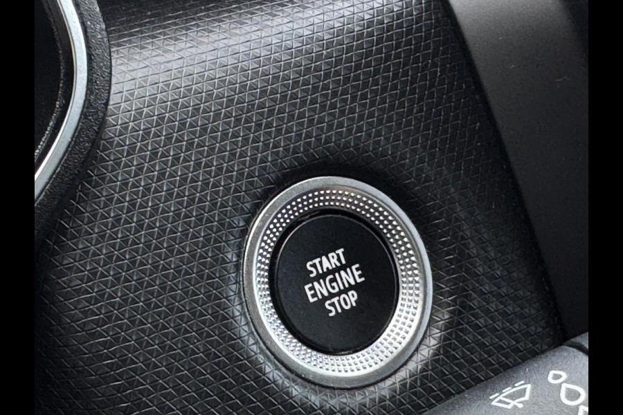 Renault Clio 1.6 E-Tech Hybrid 140 Zen PARKEERCAMERA | ECC | VELGEN | ZUINIG