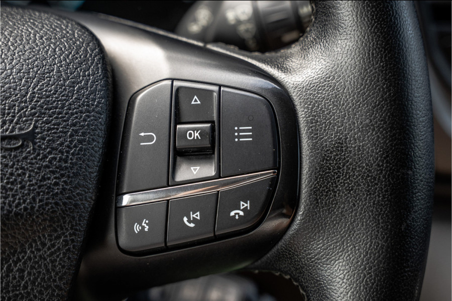 Ford Transit Custom 2.0 EcoBlue L2H1 | 130PK | Volledig Ingericht | LED | Cruise | PDC | Airco | Trekhaak