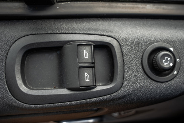 Ford Transit Custom 2.0 EcoBlue L2H1 | 130PK | Volledig Ingericht | LED | Cruise | PDC | Airco | Trekhaak