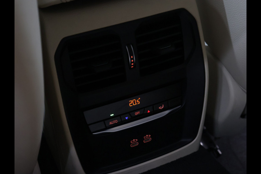 BMW 3 Serie Touring 320e Business Edition Plus [SCHUIFKANTELDAK, APPLE CARPLAY, ANDROID, STOELVERWARMING, PDC V+A, CRUISE, CLIMATE 3-ZONE, LASERLICHT, COMFORT ACCESS, VOL LEDER, DIGITAL DASH, ELEK. ACHTERKLEP, NIEUWSTAAT]