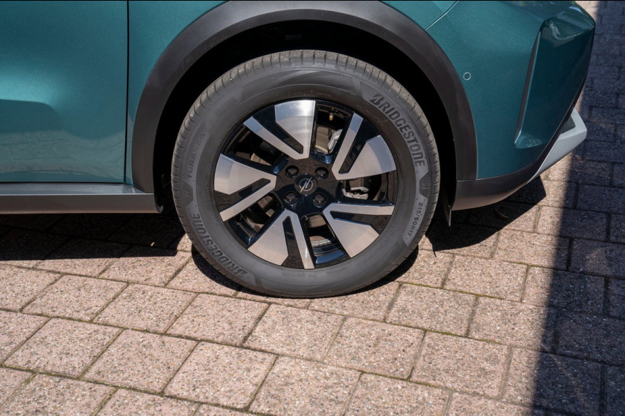 Opel Frontera Electric GS 44 kWh|Prijs incl. 12 mnd garantie|PDC Camera DAB Carplay LMV Blind spot NAV Bluetooth