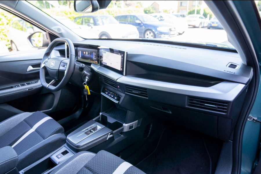 Opel Frontera Electric GS 44 kWh|Prijs incl. 12 mnd garantie|PDC Camera DAB Carplay LMV Blind spot NAV Bluetooth