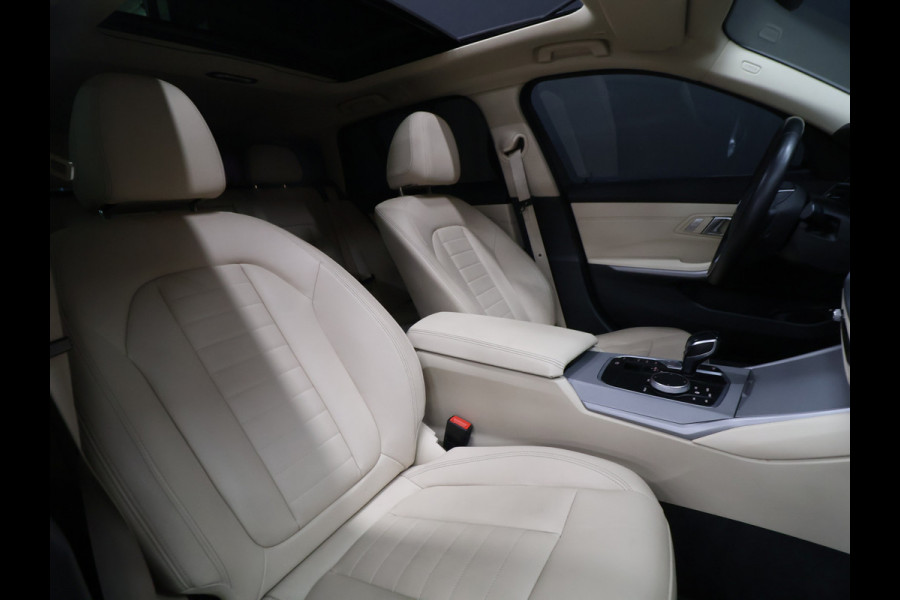 BMW 3 Serie Touring 320e Business Edition Plus [SCHUIFKANTELDAK, APPLE CARPLAY, ANDROID, STOELVERWARMING, PDC V+A, CRUISE, CLIMATE 3-ZONE, LASERLICHT, COMFORT ACCESS, VOL LEDER, DIGITAL DASH, ELEK. ACHTERKLEP, NIEUWSTAAT]