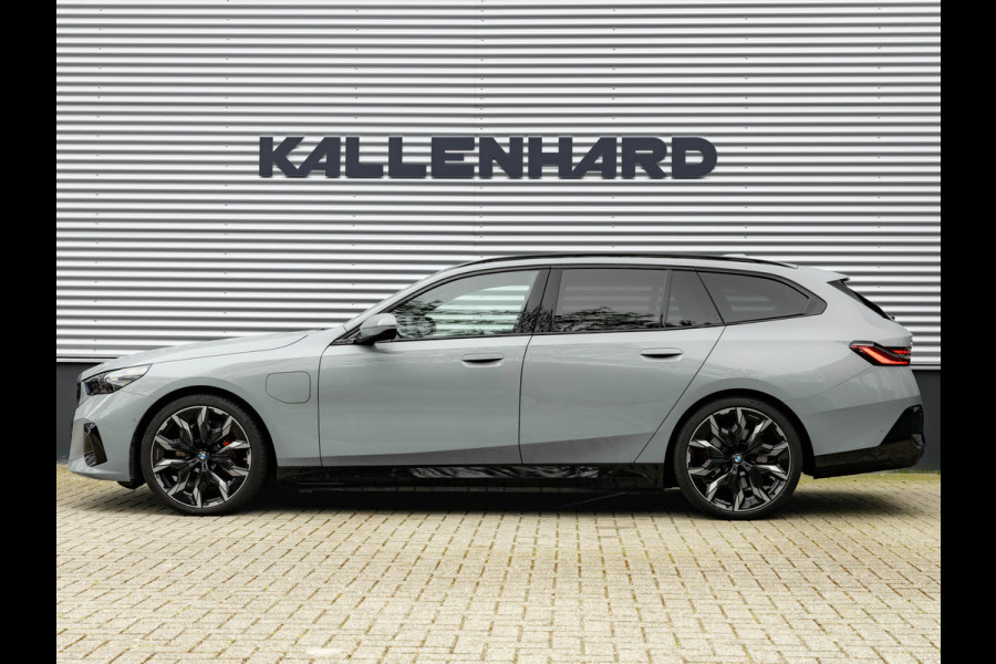 BMW 5 Serie Touring 530e M-Sport Pro - Pano - Trekhaak - ACC - Head-up - Harman Kardon