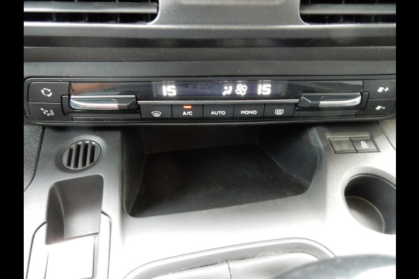 Citroën Berlingo XL 1.2 PT SHINE*7 PERS*NAVI*CR CONTR*TREKH*1e EIG*