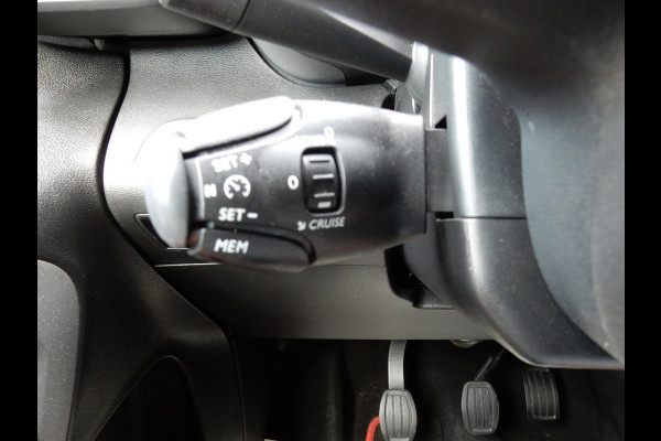 Citroën Berlingo XL 1.2 PT SHINE*7 PERS*NAVI*CR CONTR*TREKH*1e EIG*