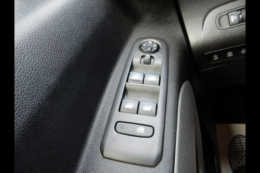 Citroën Berlingo XL 1.2 PT SHINE*7 PERS*NAVI*CR CONTR*TREKH*1e EIG*