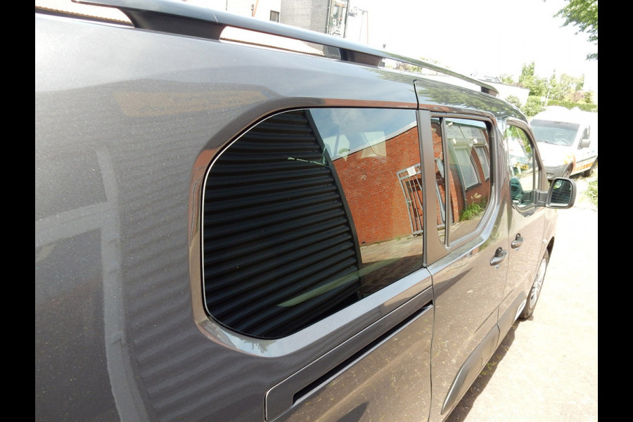 Citroën Berlingo XL 1.2 PT SHINE*7 PERS*NAVI*CR CONTR*TREKH*1e EIG*