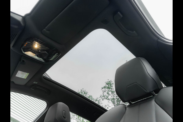 BMW 5 Serie Touring 530e M-Sport Pro - Pano - Trekhaak - ACC - Head-up - Harman Kardon