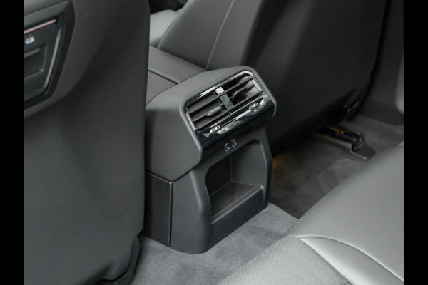 BMW 5 Serie Touring 530e M-Sport Pro - Pano - Trekhaak - ACC - Head-up - Harman Kardon