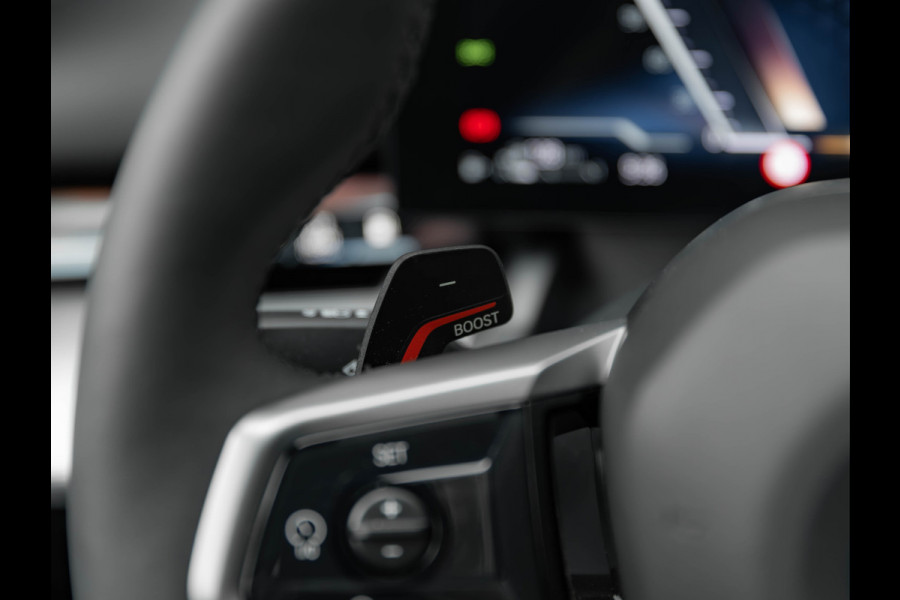 BMW 5 Serie Touring 530e M-Sport Pro - Pano - Trekhaak - ACC - Head-up - Harman Kardon