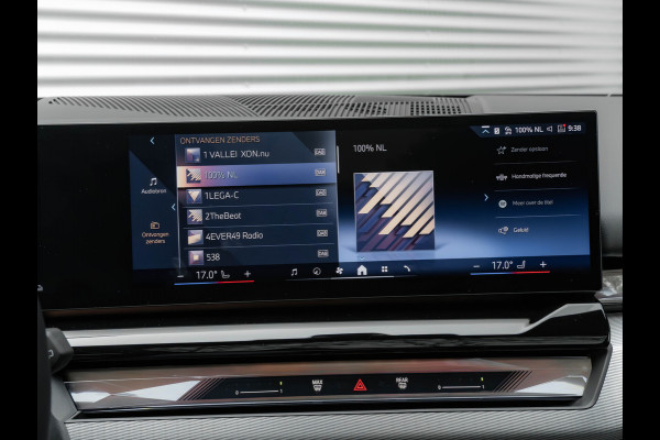 BMW 5 Serie Touring 530e M-Sport Pro - Pano - Trekhaak - ACC - Head-up - Harman Kardon