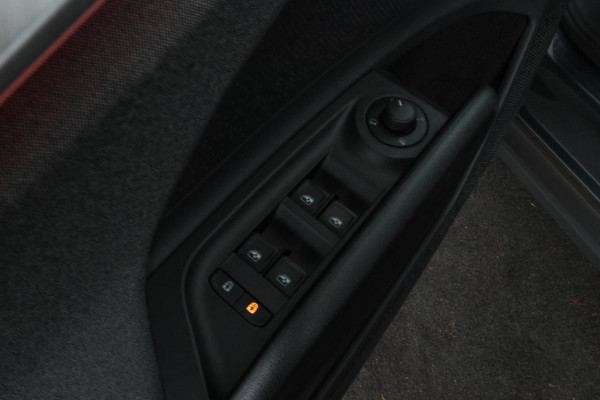 Škoda ENYAQ iV 80 Halfleder, apple carplay, climate,