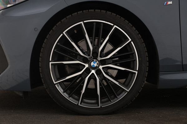 BMW 2 Serie Gran Coupé 218i High Executive Automaat, M-sport, Leer, climate,