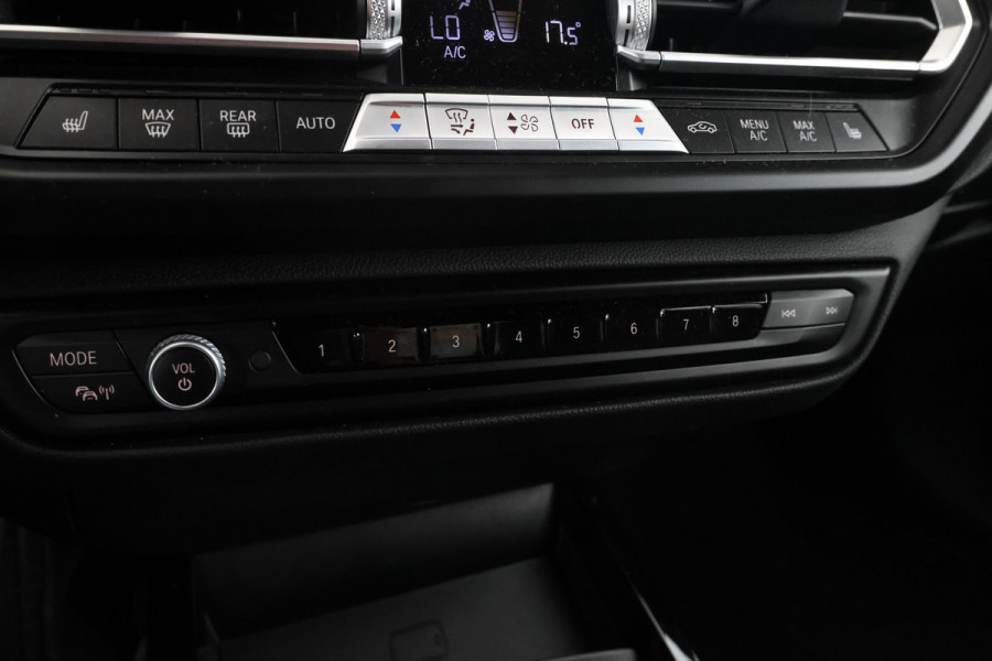 BMW 2 Serie Gran Coupé 218i High Executive Automaat, M-sport, Leer, climate,