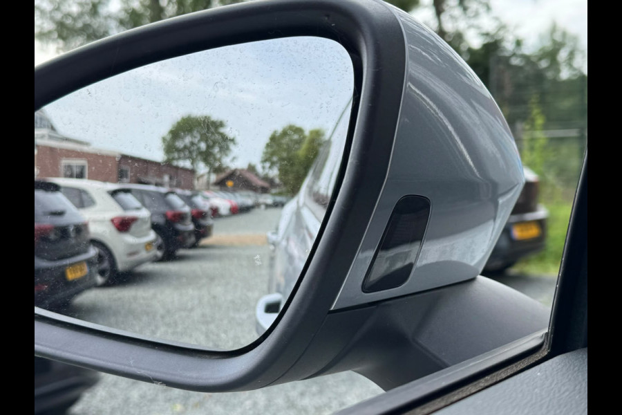 Volkswagen Tayron 1.5 eHybrid PHEV 204PK LIFE EDITION HARMAN-KARDON/TREKHAAK/NAVI/CAMERA verlengde fabrieksgarantie