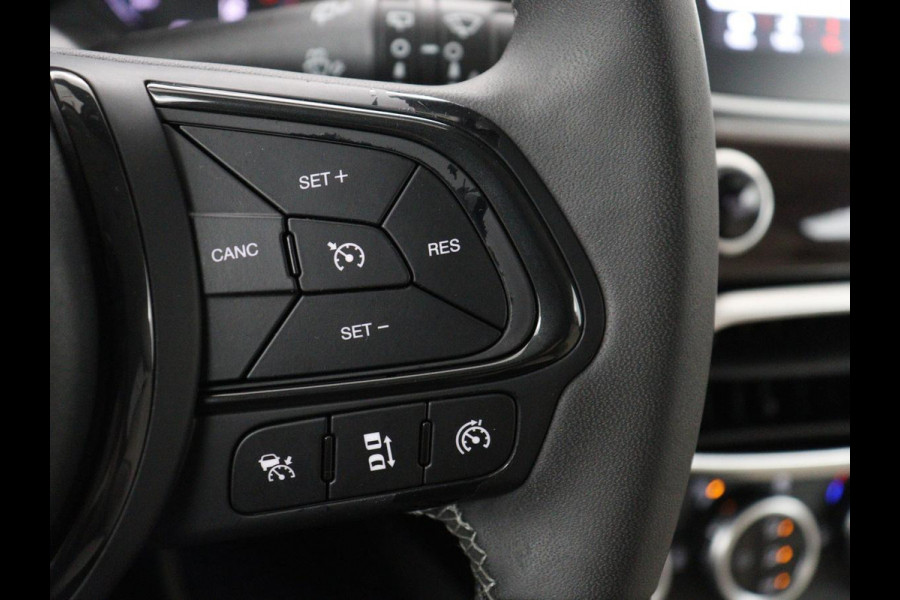 Fiat 500X 1.5 MHEV Yacht Club Capri | Vouwdak | Leder | Adaptive cruise | Camera | Carplay | Navigatie | Climate control | Keyless | Cabrio | Automaat