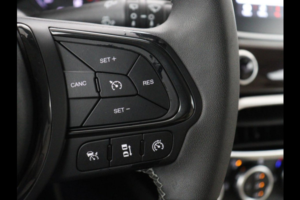 Fiat 500X 1.5 MHEV Yacht Club Capri | Vouwdak | Leder | Adaptive cruise | Camera | Carplay | Navigatie | Climate control | Keyless | Cabrio | Automaat