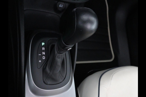 Fiat 500X 1.5 MHEV Yacht Club Capri | Vouwdak | Leder | Adaptive cruise | Camera | Carplay | Navigatie | Climate control | Keyless | Cabrio | Automaat