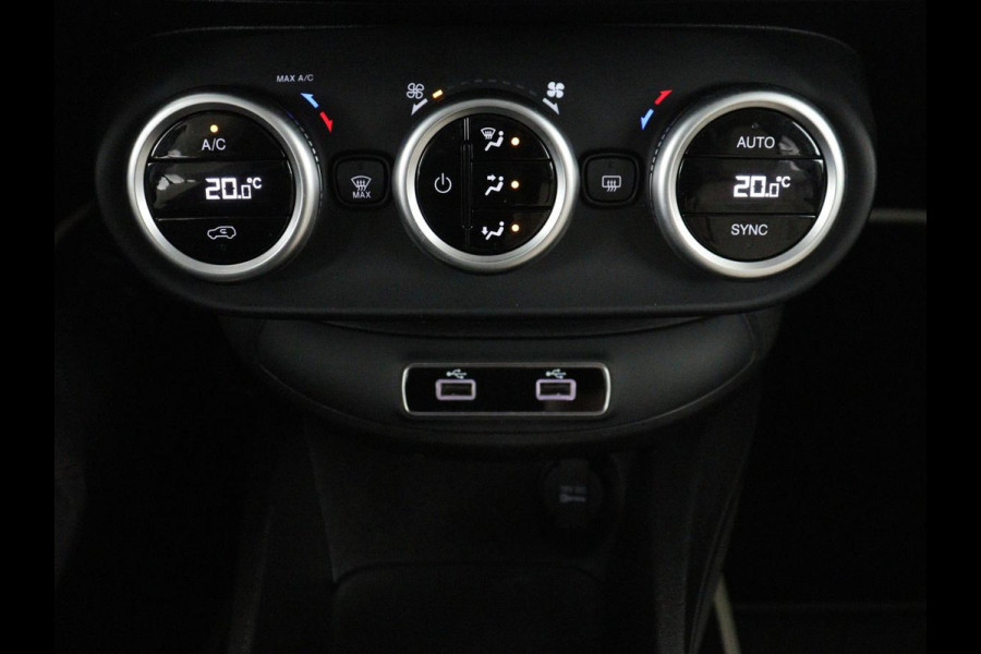 Fiat 500X 1.5 MHEV Yacht Club Capri | Vouwdak | Leder | Adaptive cruise | Camera | Carplay | Navigatie | Climate control | Keyless | Cabrio | Automaat