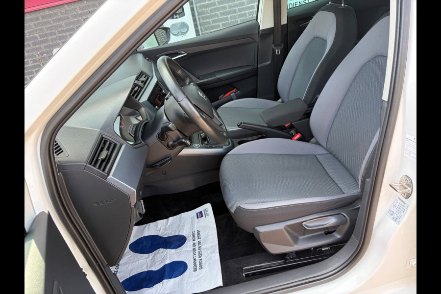 Seat Arona 1.0 TSI Style Business Intense / carplay / camera