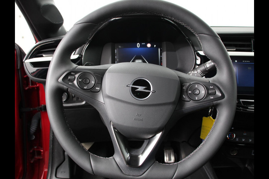 Opel Corsa 1.2 Turbo Hybrid 100pk GS Automaat DEMO ! Navigatie Apple Carplay/Android Auto Camera Parkeersensoren Cruise Control Dodehoek assistent Airco Lichtmetalen velgen Virtual Cockpit