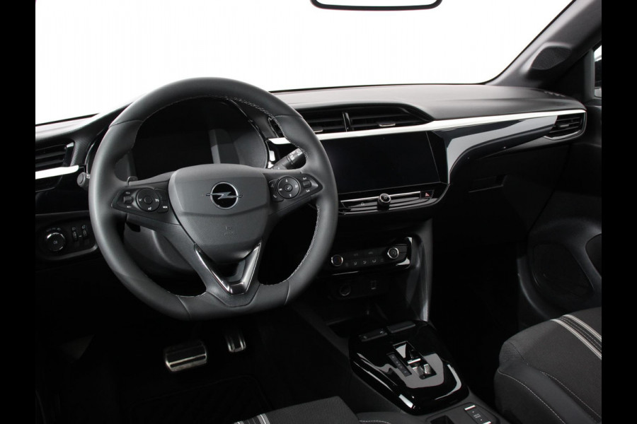 Opel Corsa 1.2 Turbo Hybrid 100pk GS Automaat DEMO ! Navigatie Apple Carplay/Android Auto Camera Parkeersensoren Cruise Control Dodehoek assistent Airco Lichtmetalen velgen Virtual Cockpit