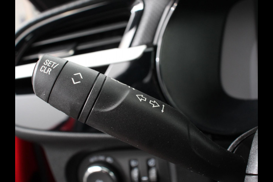 Opel Corsa 1.2 Turbo Hybrid 100pk GS Automaat DEMO ! Navigatie Apple Carplay/Android Auto Camera Parkeersensoren Cruise Control Dodehoek assistent Airco Lichtmetalen velgen Virtual Cockpit