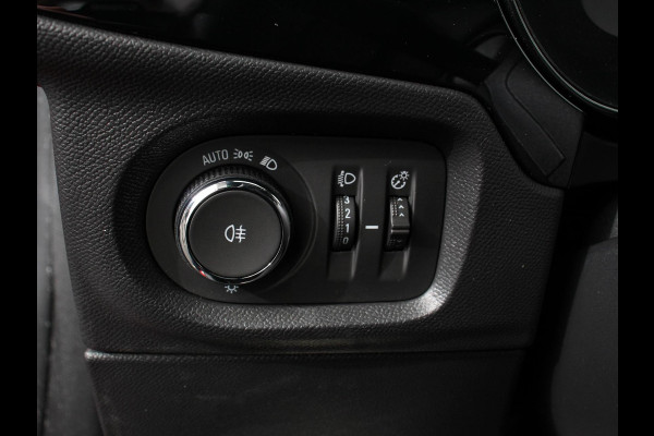 Opel Corsa 1.2 Turbo Hybrid 100pk GS Automaat DEMO ! Navigatie Apple Carplay/Android Auto Camera Parkeersensoren Cruise Control Dodehoek assistent Airco Lichtmetalen velgen Virtual Cockpit