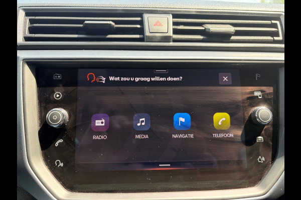 Seat Arona 1.0 TSI Style Business Intense / carplay / camera