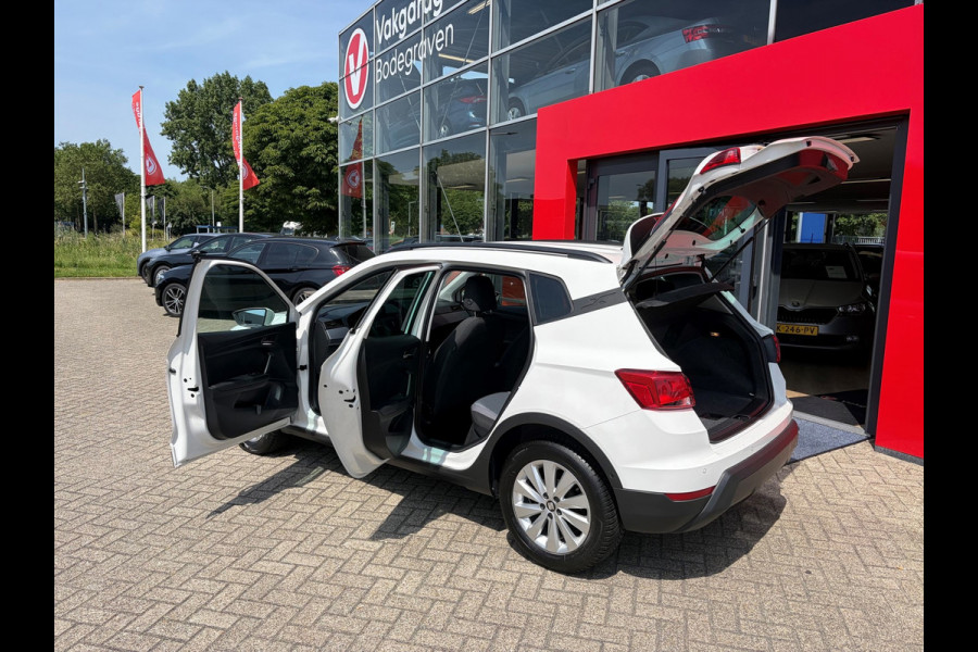 Seat Arona 1.0 TSI Style Business Intense / carplay / camera