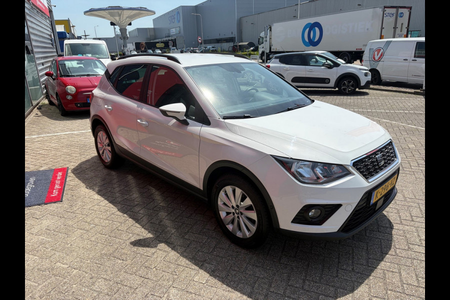 Seat Arona 1.0 TSI Style Business Intense / carplay / camera