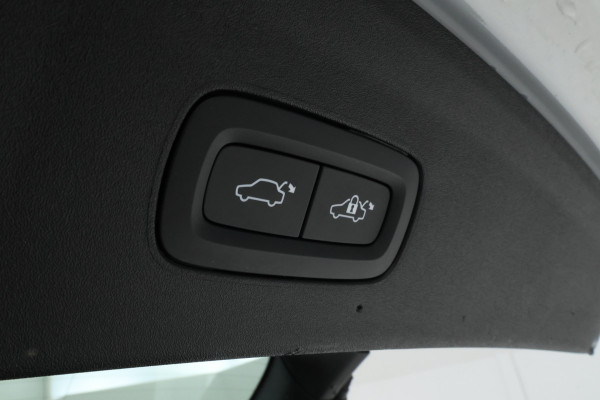 Polestar 2 Standard Range Single Motor 64kWh Digital Dash, Adaptive Cruise Control, Pilot Assist