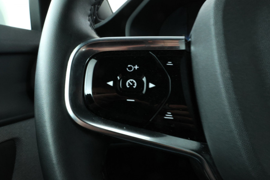 Polestar 2 Standard Range Single Motor 64kWh Digital Dash, Adaptive Cruise Control, Pilot Assist
